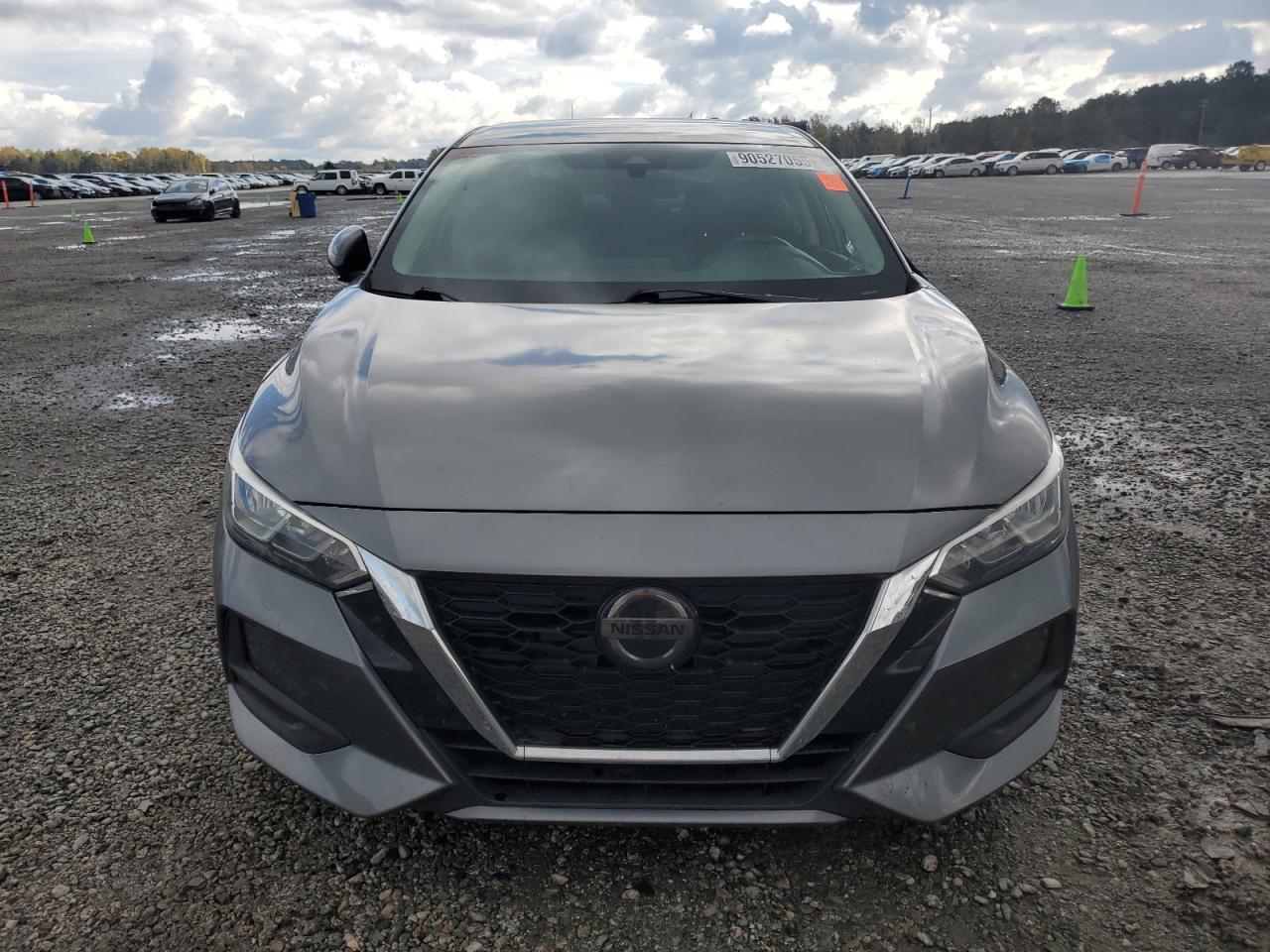 Nissan Sentra S Image 8