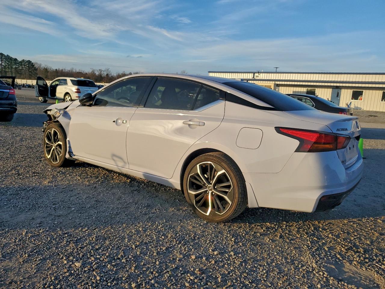 Nissan Altima Sr Image 6