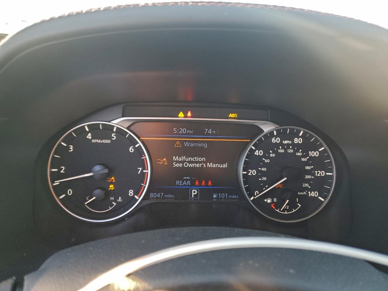 Nissan Altima Sr Image 10