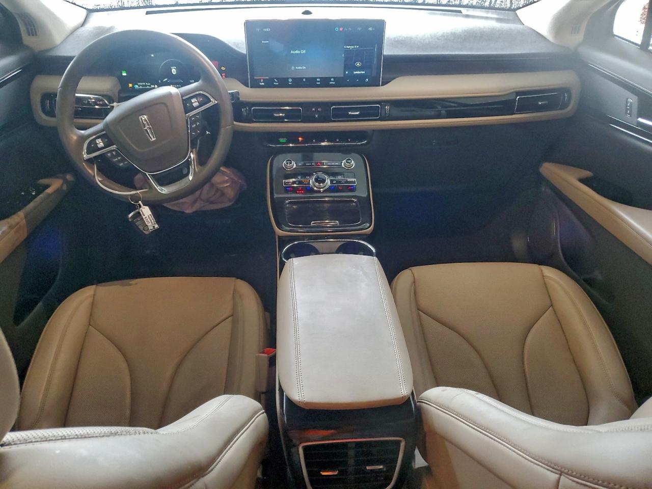 Lincoln Nautilus Reserve Image 13