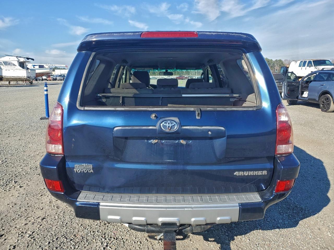 Toyota 4Runner Sr5 Image 4
