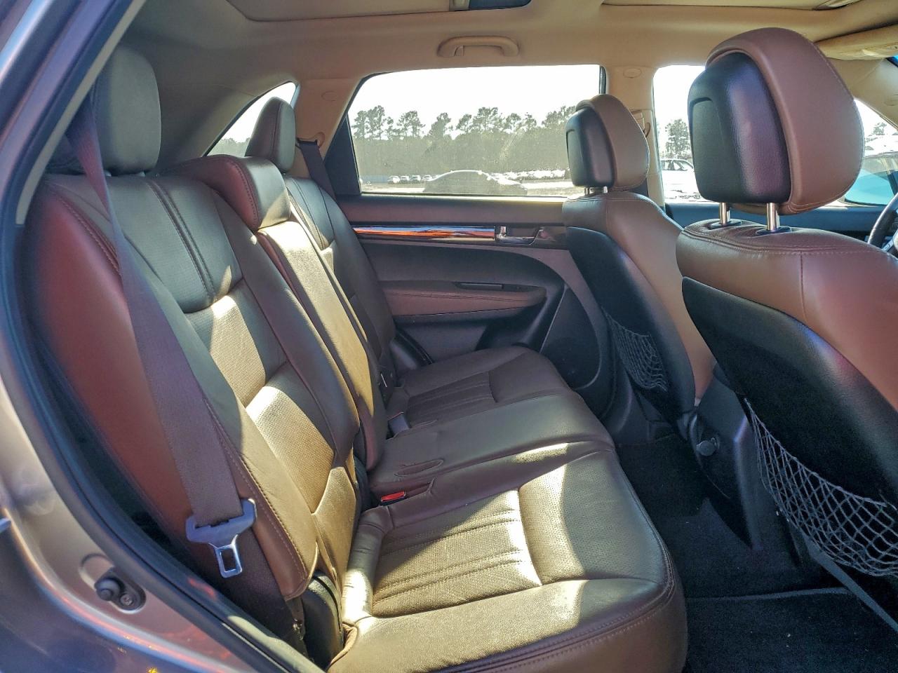 Kia Sorento Ex Image 12