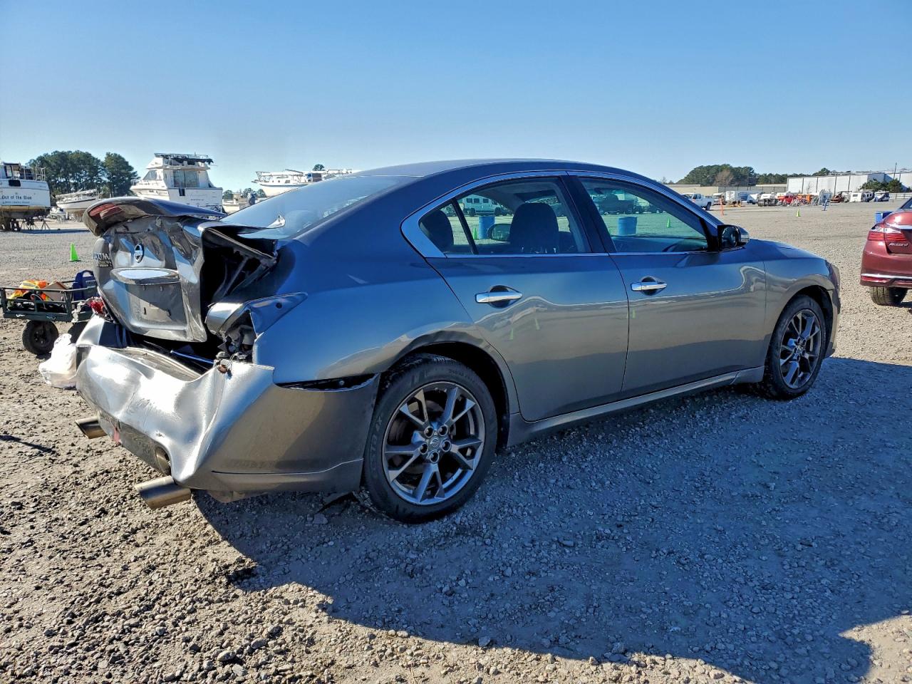 Nissan Maxima S Image 5