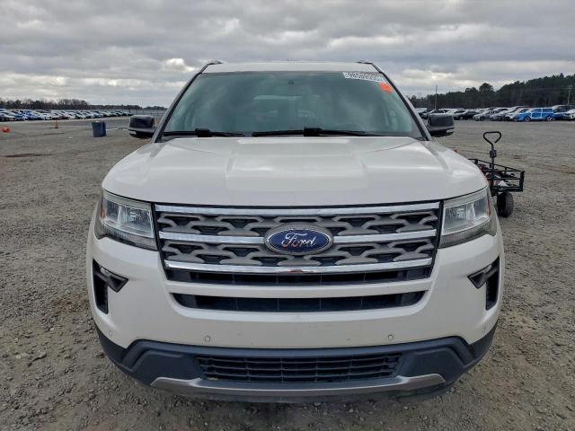Ford Explorer Xlt Image 5