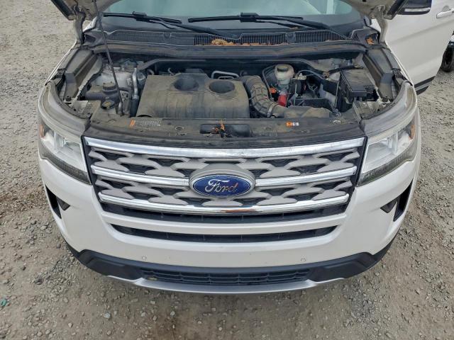 Ford Explorer Xlt Image 13