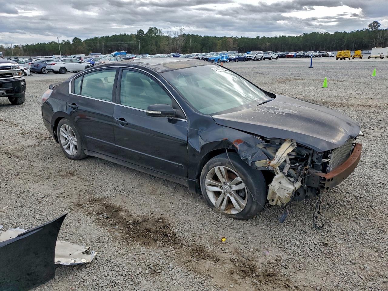 Nissan Altima Sr Image 11