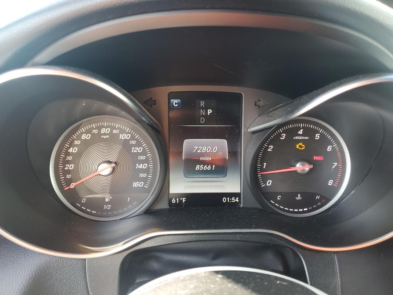 Mercedes-Benz GLC 300 Image 5