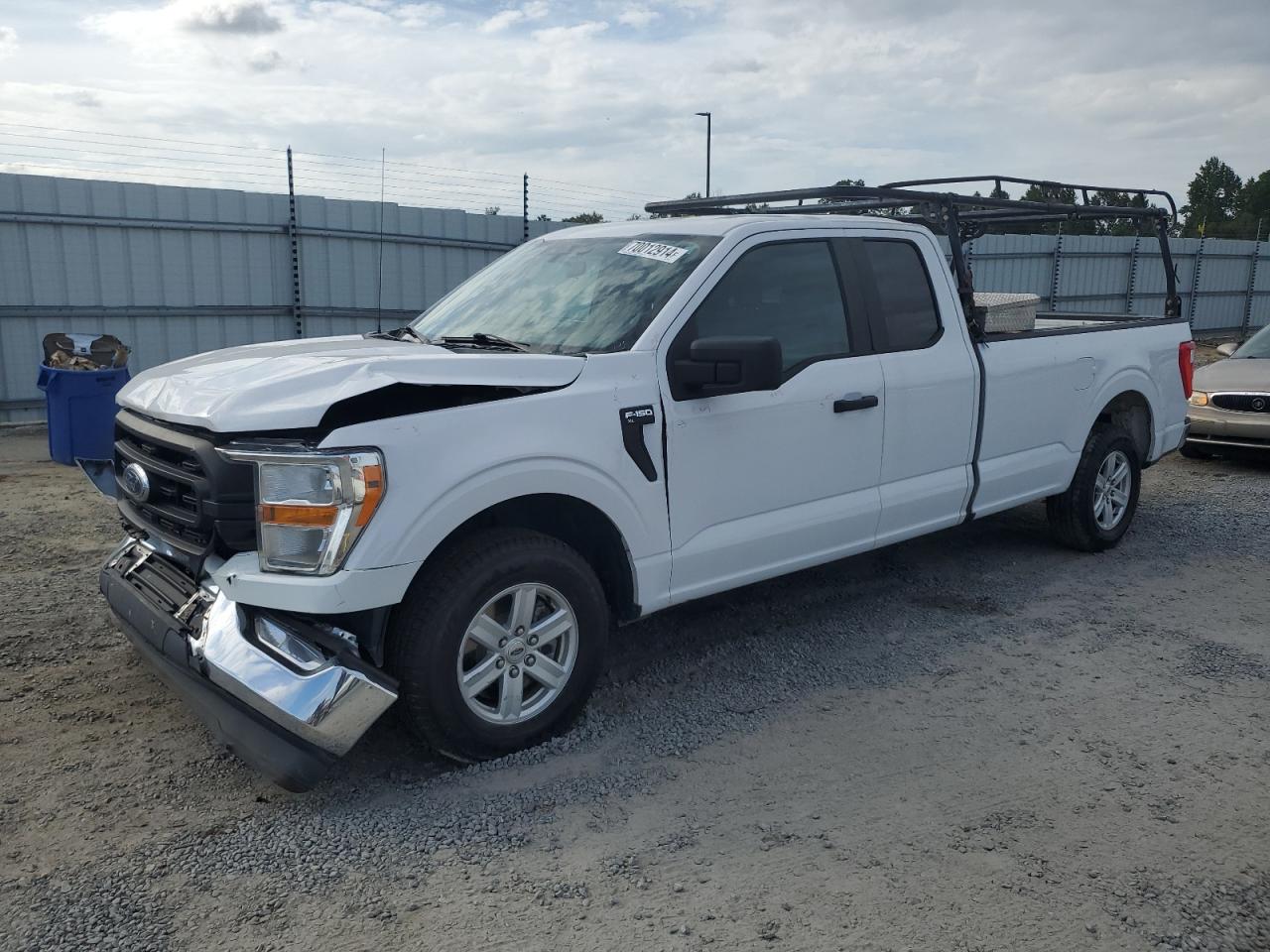 Ford F-150 Super Cab Image 1