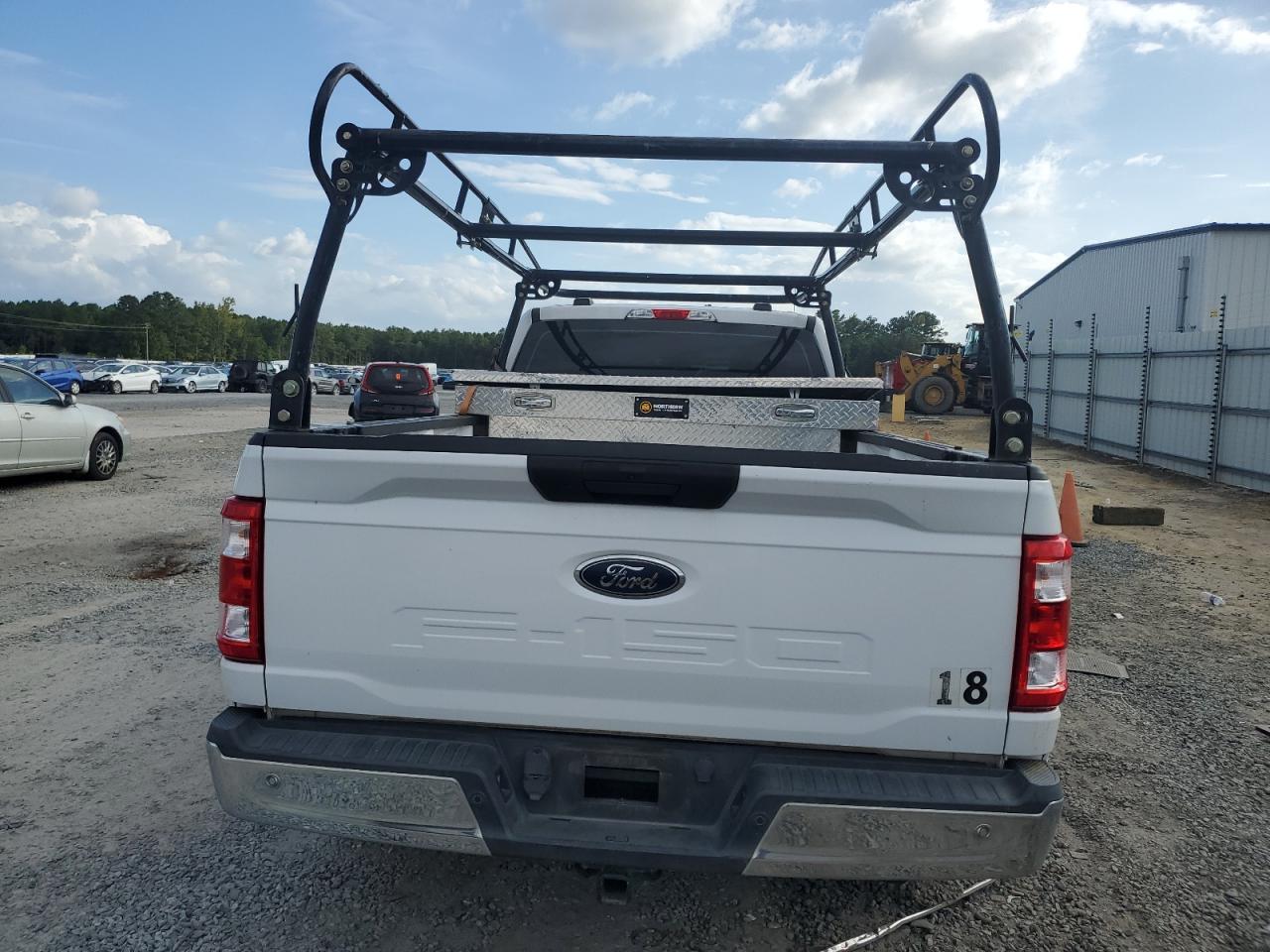 Ford F-150 Super Cab Image 7