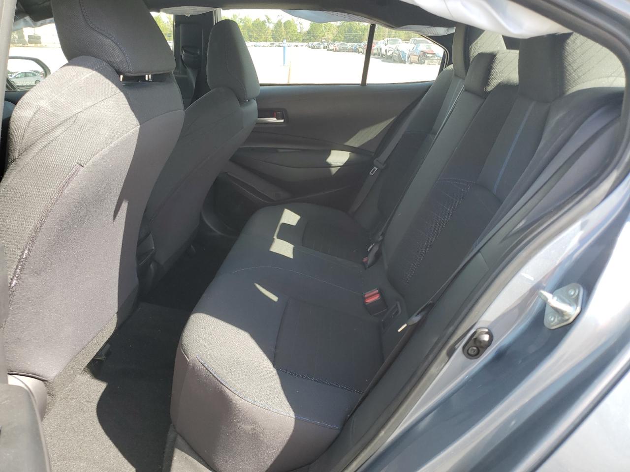 Toyota Corolla Se Image 7