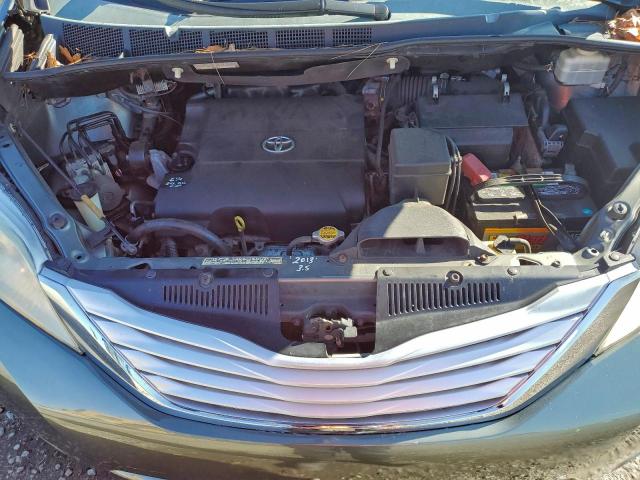 Toyota Sienna Xle Image 10