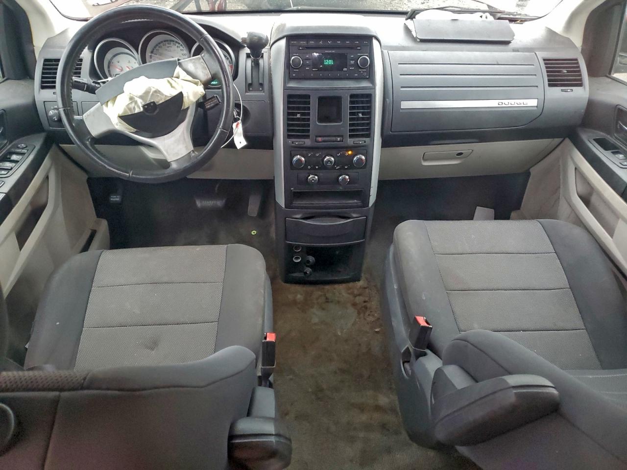 Dodge Caravan Sxt Image 13