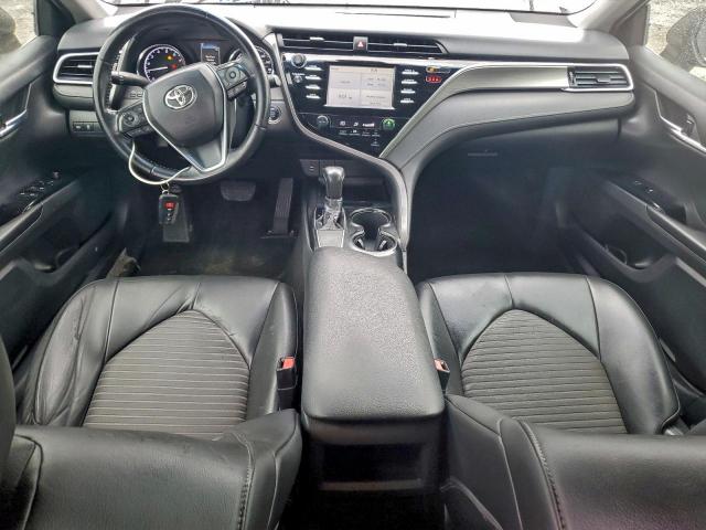 Toyota Camry L Image 7