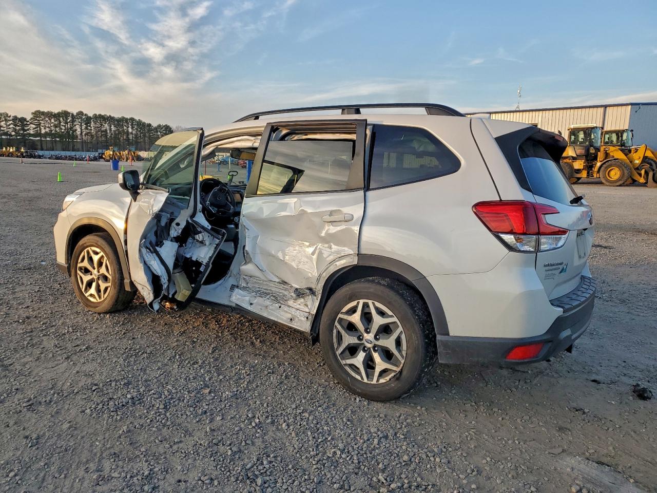 Subaru Forester Premium Image 4