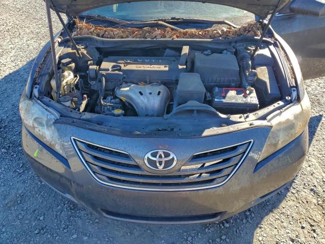 Toyota Camry Ce Image 10