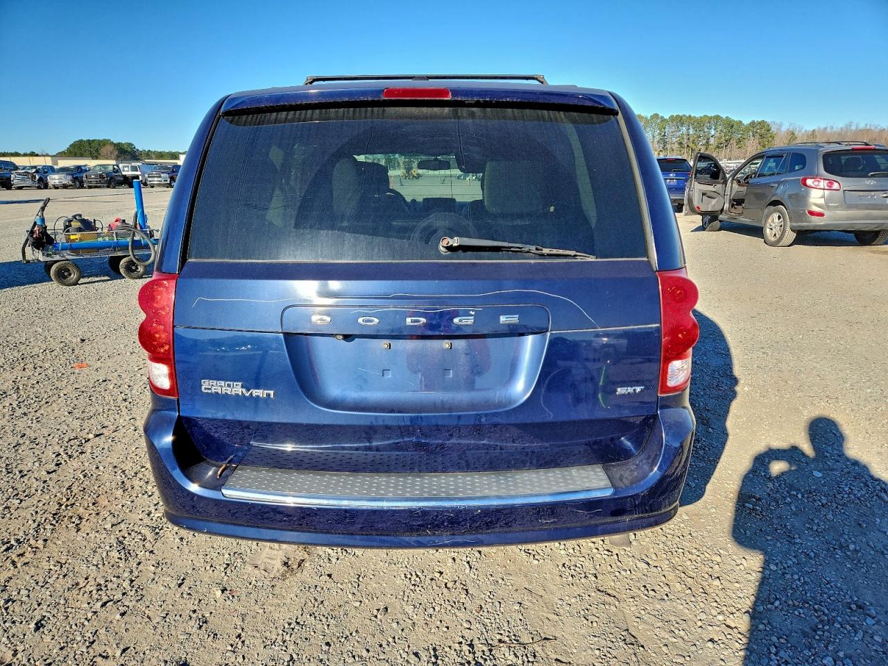 Dodge Caravan Sxt Image 2