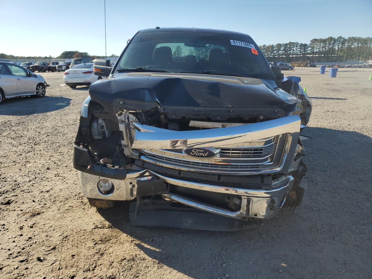 Ford F-150 Supercrew Image 4