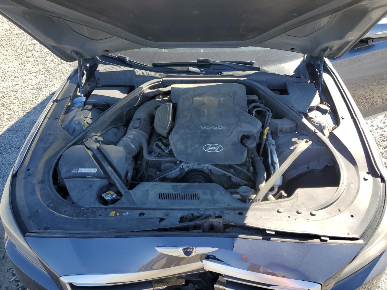 Hyundai Genesis 3.8l Image 8