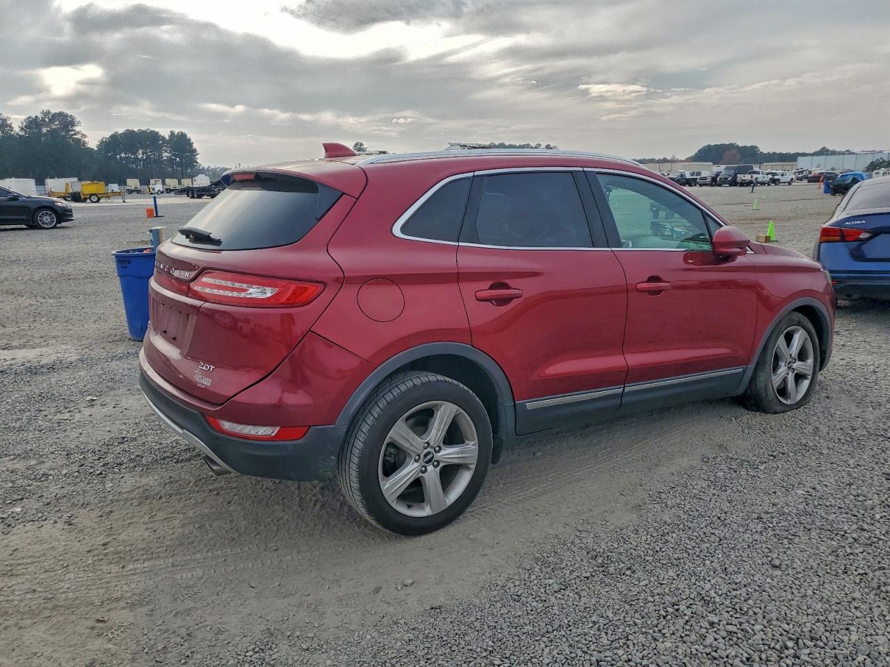 Lincoln MKZ Premiere Image 4