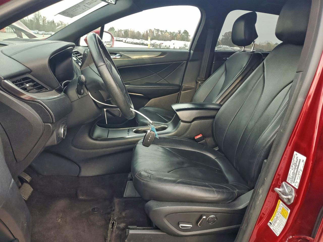 Lincoln MKZ Premiere Image 3