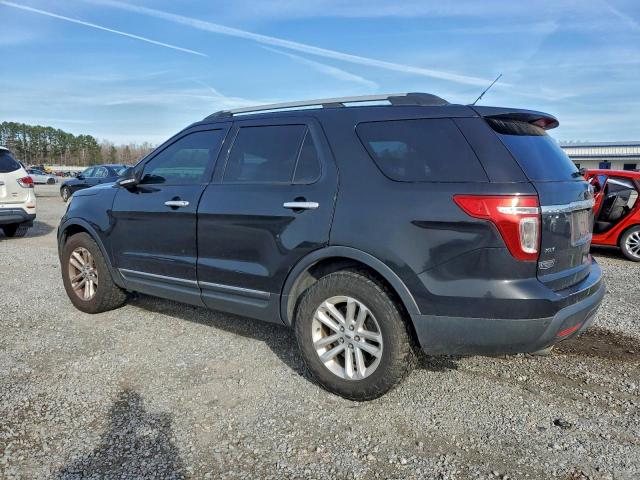 Ford Explorer Xlt Image 6