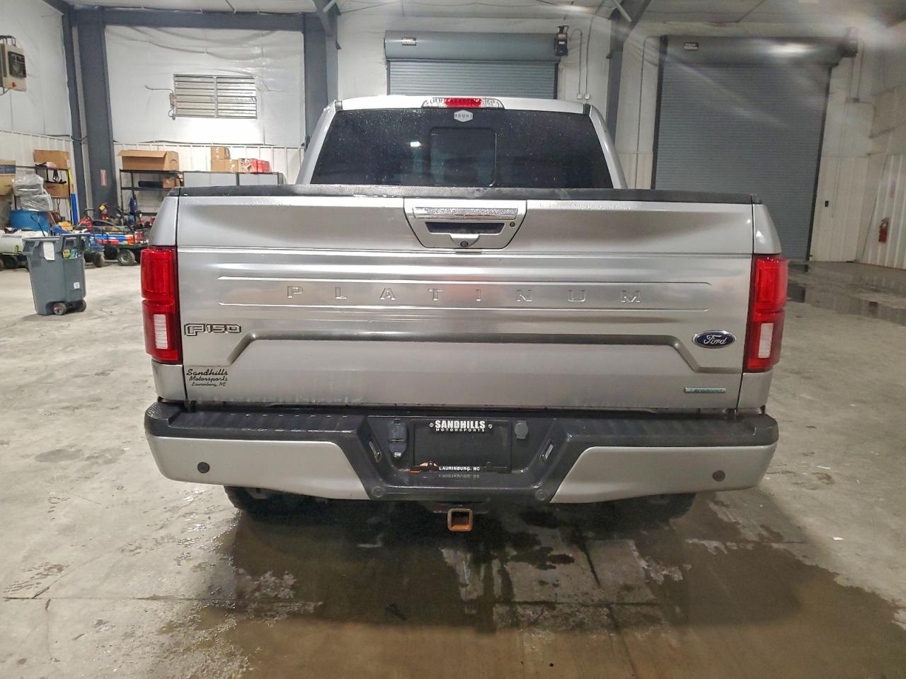 Ford F-150 Supercrew Image 9