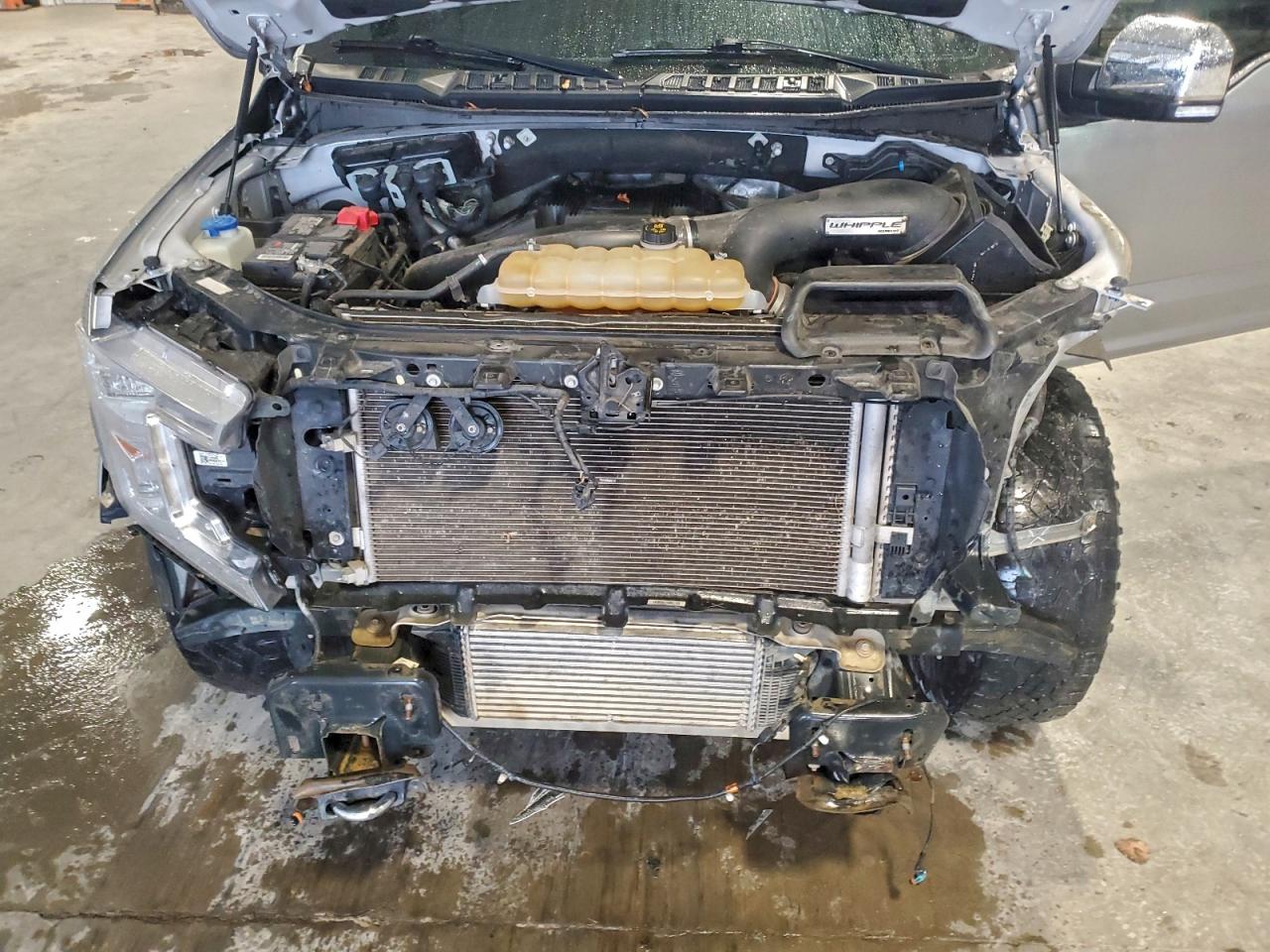 Ford F-150 Supercrew Image 2