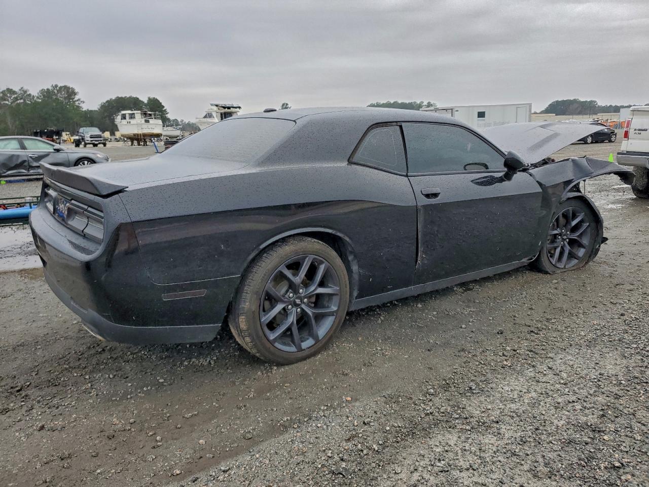 Dodge Challenger Sxt Image 8