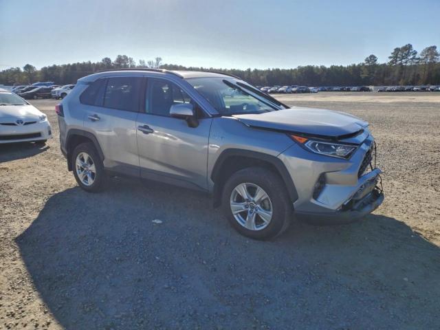 Toyota RAV4 Xle Image 13