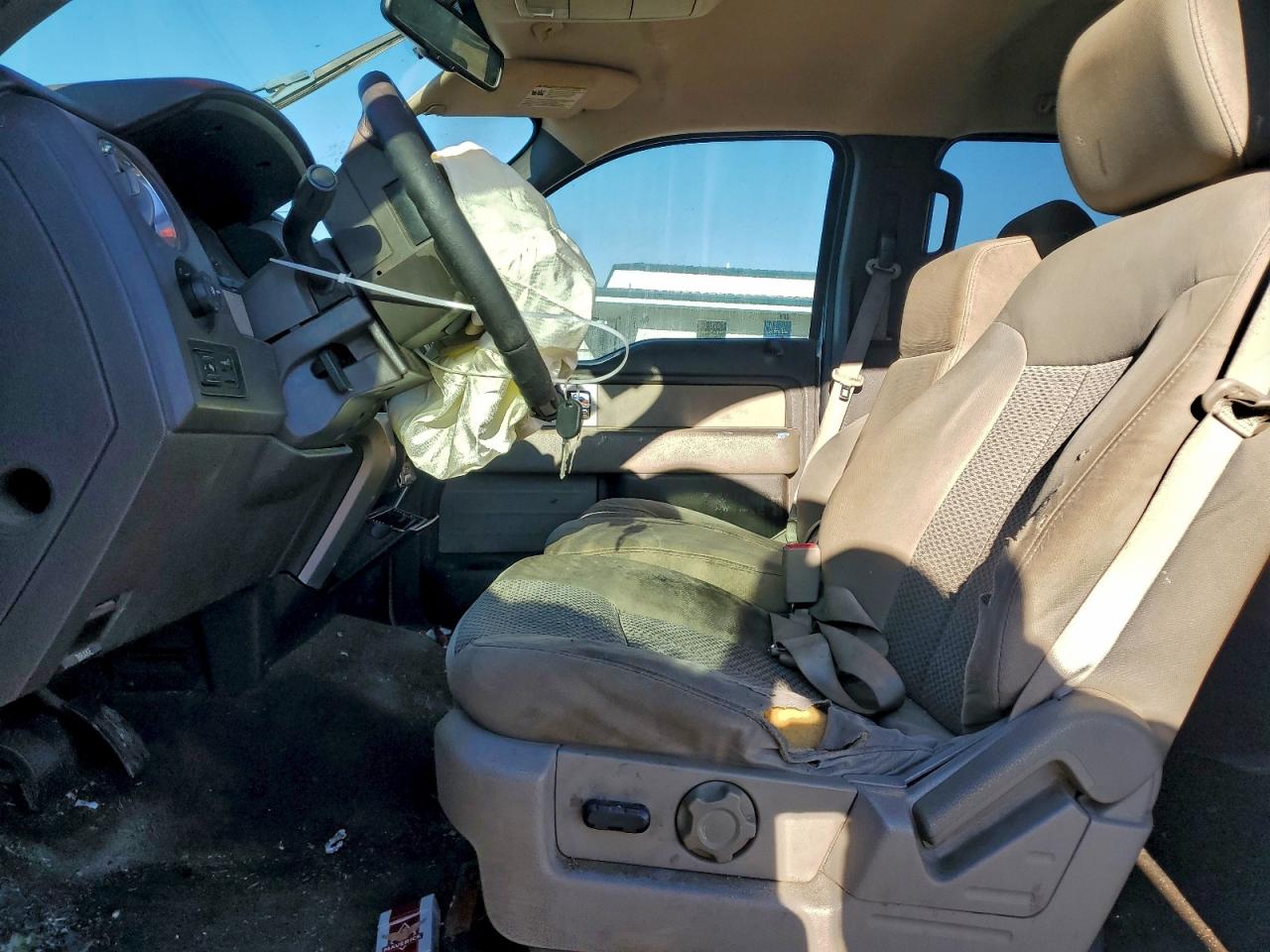 Ford F-150 Supercrew Image 5