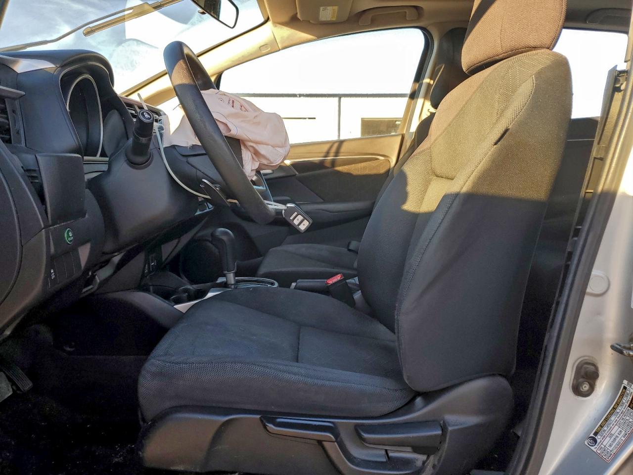 Honda Fit Ex Image 4