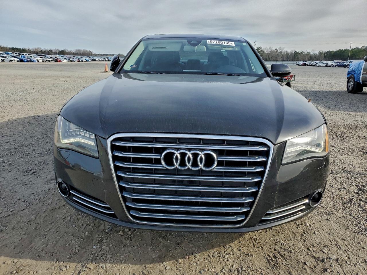 Audi A8 Quattro Image 9