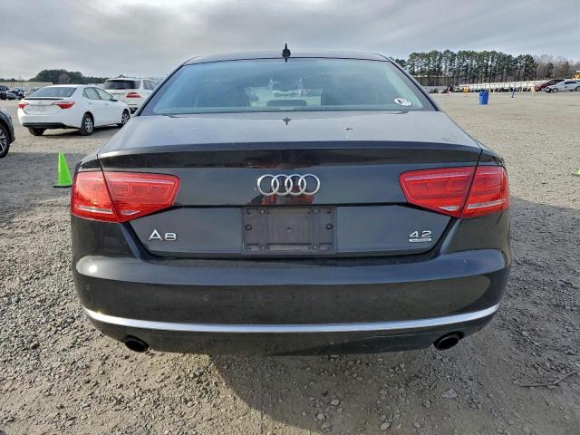 Audi A8 Quattro Image 4