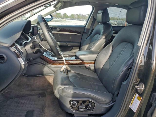 Audi A8 Quattro Image 10