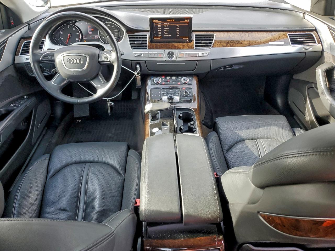 Audi A8 Quattro Image 3