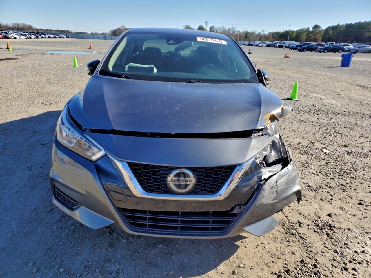 Nissan Versa S Image 5