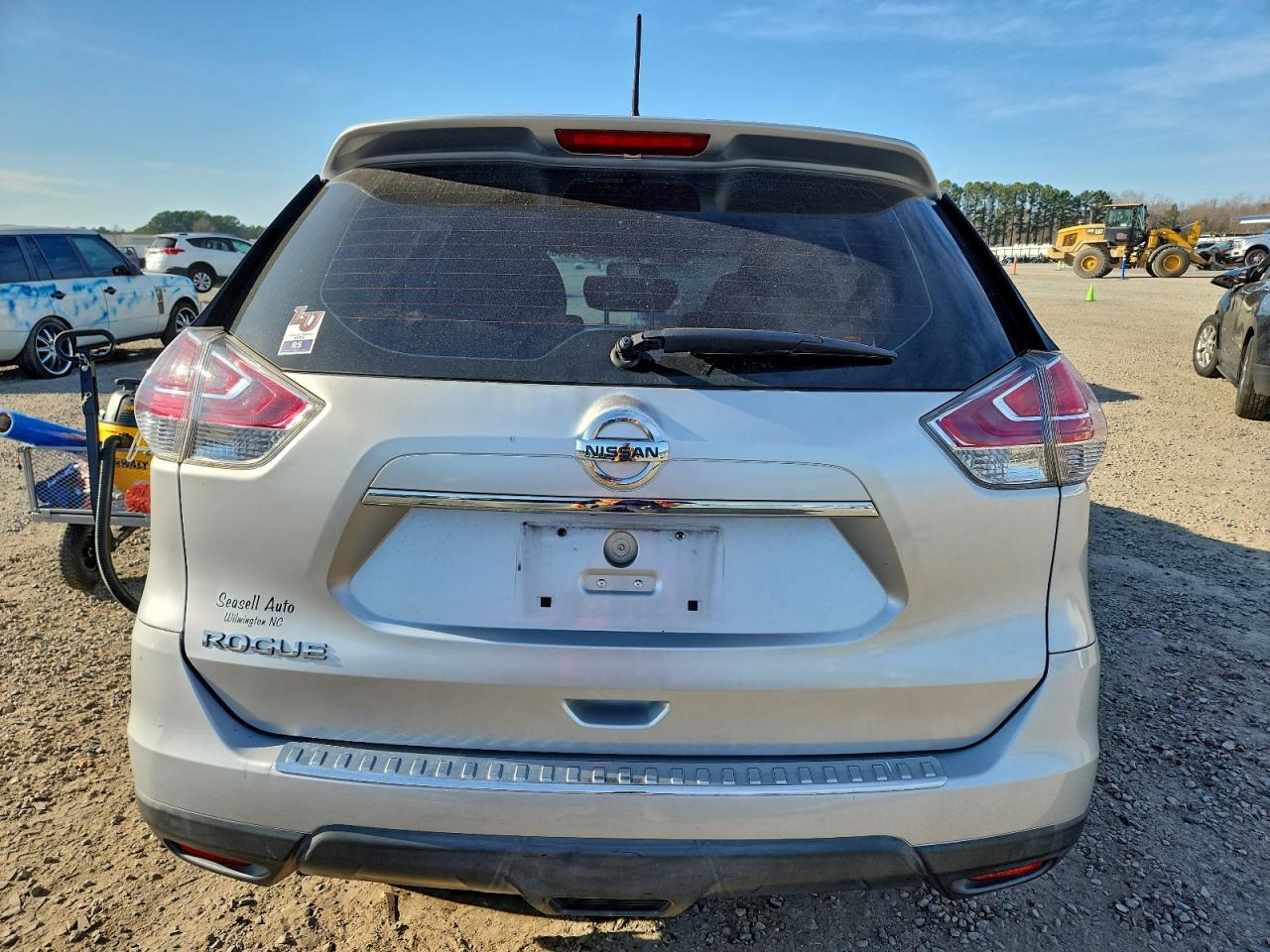 Nissan Rogue S Image 7