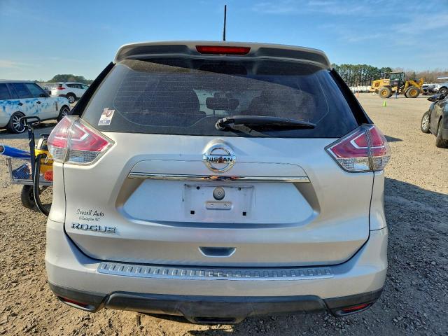 Nissan Rogue S Image 7