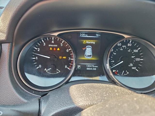 Nissan Rogue S Image 3