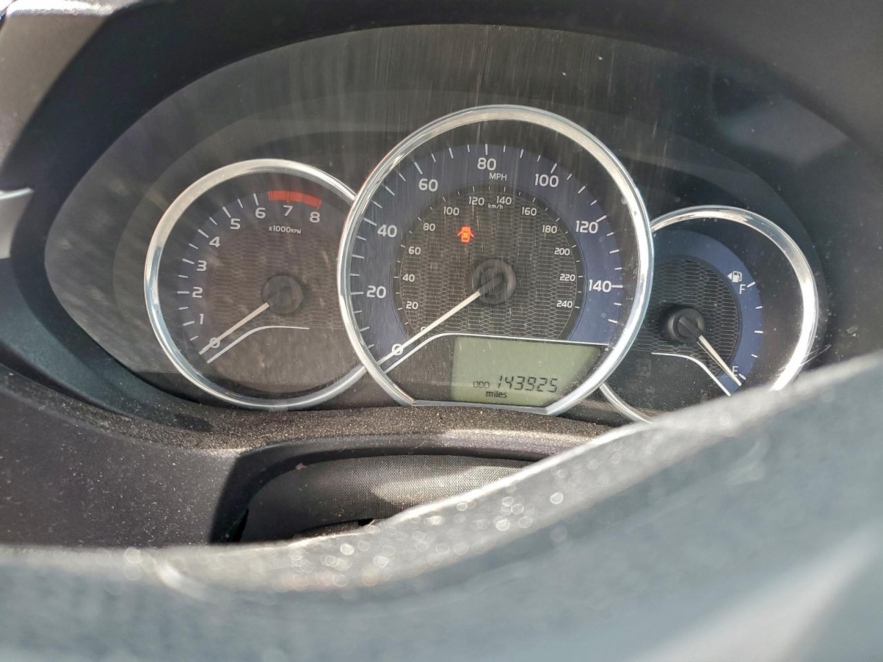 Toyota Corolla L Image 2