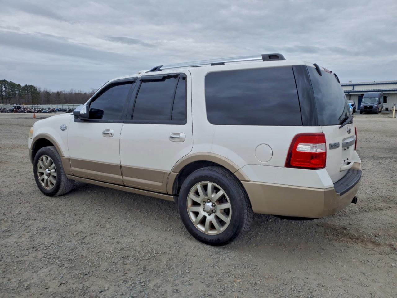 Ford Expedition Xlt Image 5