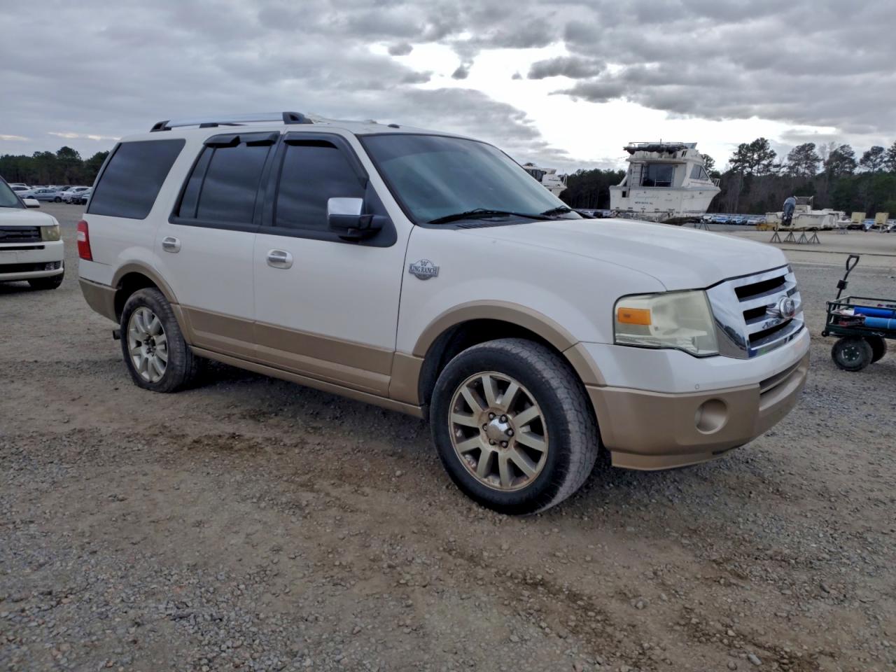 Ford Expedition Xlt Image 13