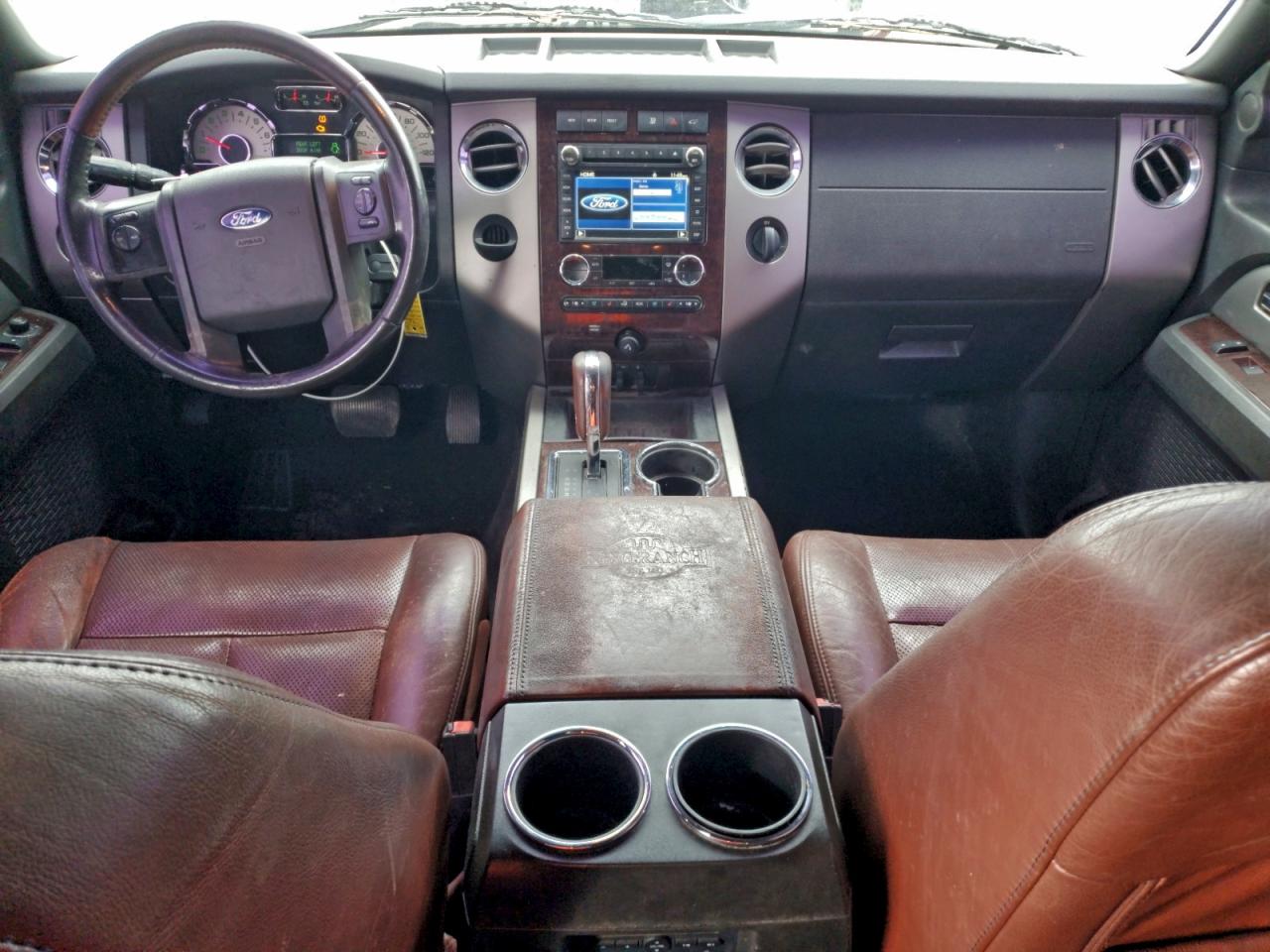 Ford Expedition Xlt Image 3