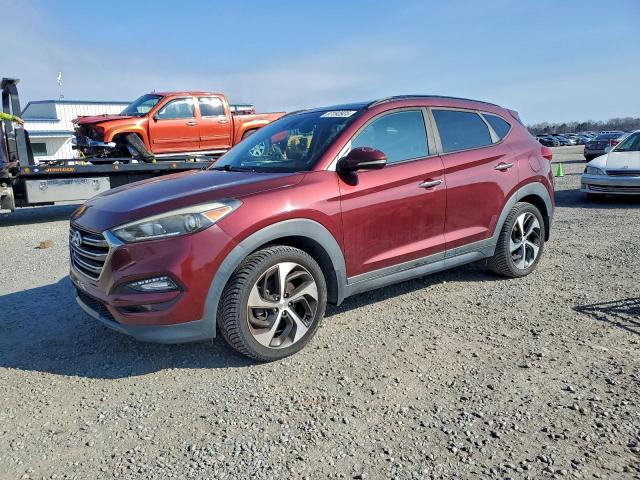  Salvage Hyundai TUCSON