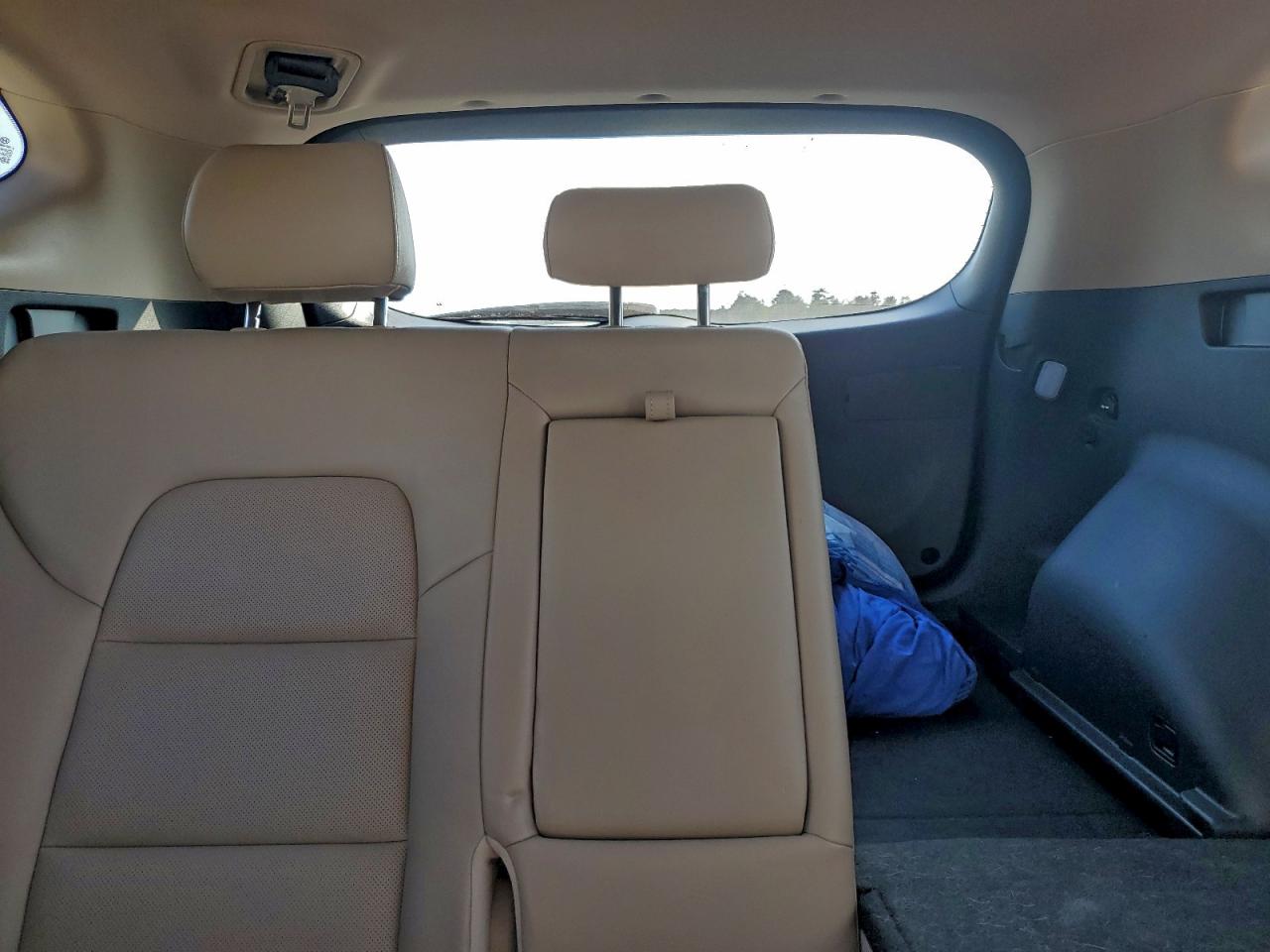 Hyundai TUCSON Limited Image 13