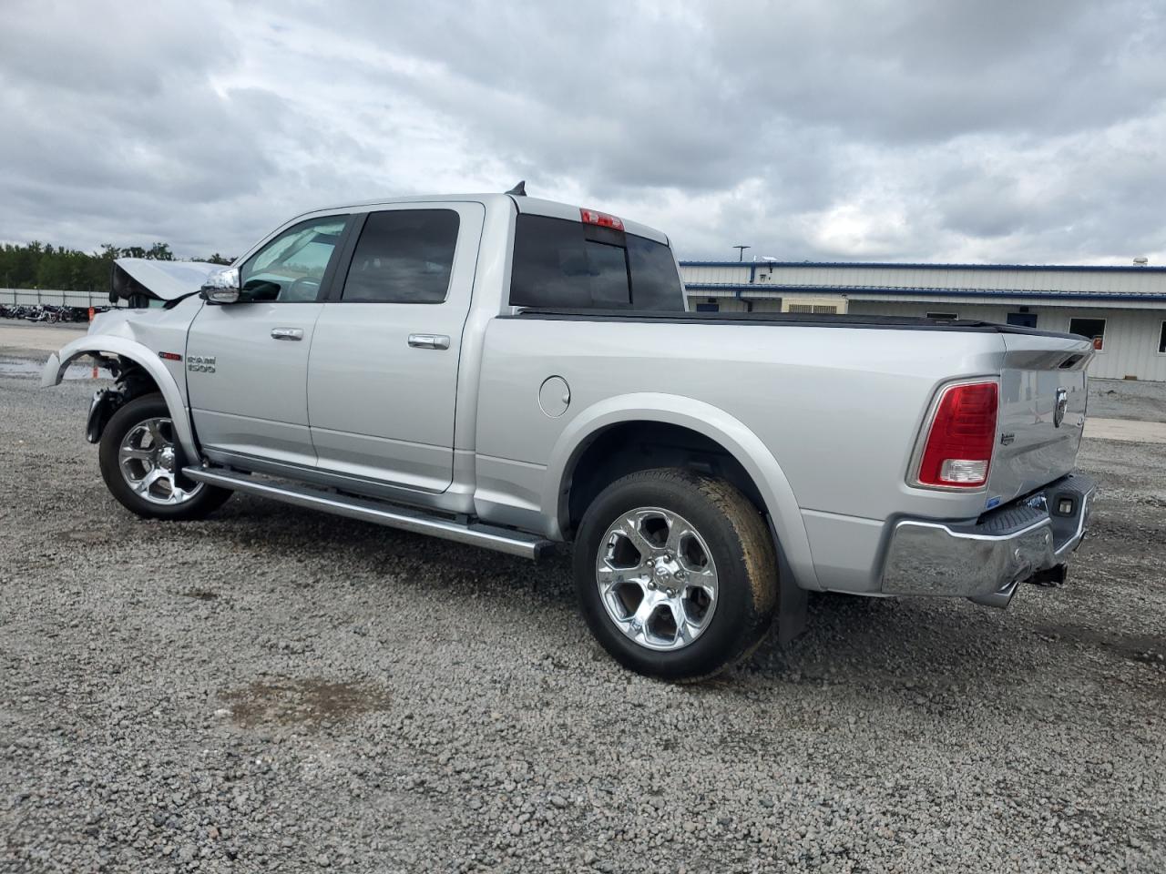 Ram 1500 Laramie Image 2