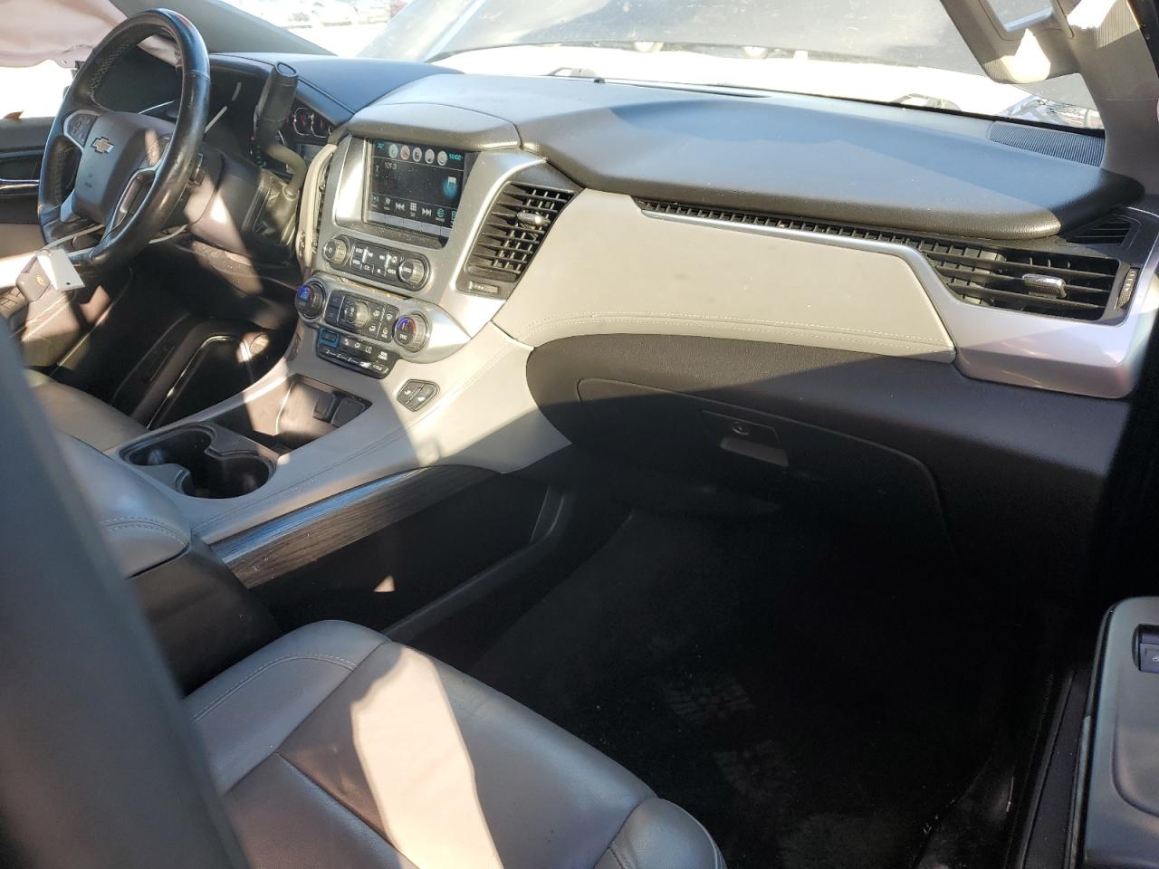 Chevrolet Tahoe K1500 Lt Image 7