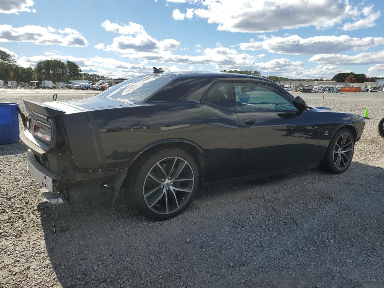Dodge Challenger R/t 392 Image 2