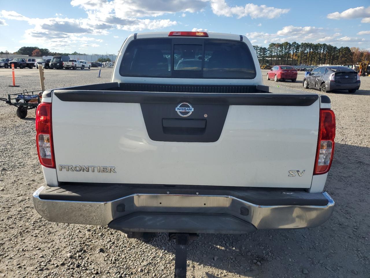Nissan Frontier S Image 6