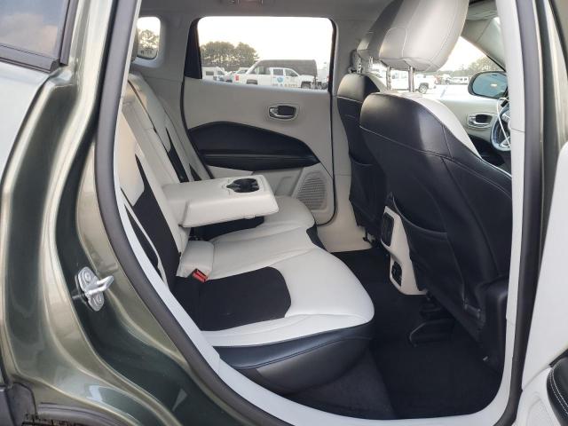 Jeep Compass Latitude Image 10